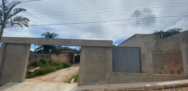 Casa com 4 Quartos à venda, 400m² no Riacho Fundo I, Brasília
