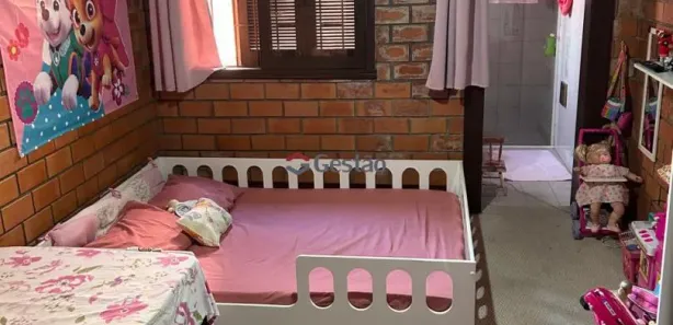 Casa com 3 Quartos à venda, 120m² no Niterói, Canoas