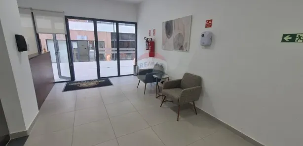 Conjunto Comercial / Sala para alugar, 48m² no Pinheirinho, Vinhedo