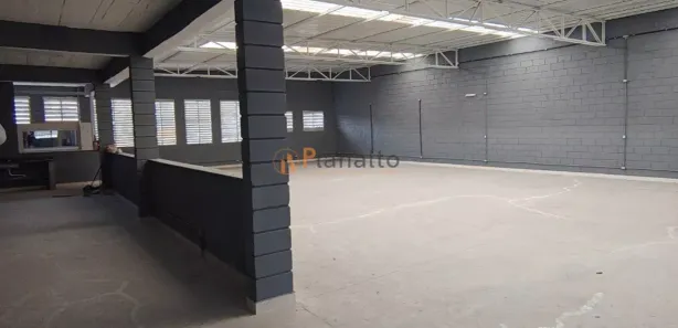 Loja / Salão / Ponto Comercial para alugar, 600m² no Jardim Quarto Centenário, Mauá