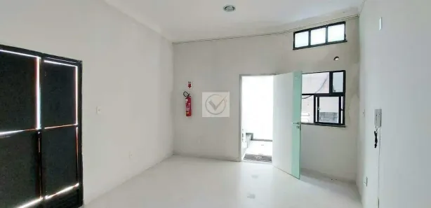 Conjunto Comercial / Sala para alugar, 24m² no São José, Aracaju