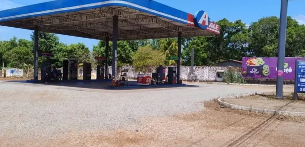 Loja / Salão / Ponto Comercial com 6 Quartos à venda, 3500m² no Centro, Bacabeira