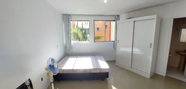 Kitnet com 1 Quarto para alugar, 35m² no Carvoeira, Florianópolis