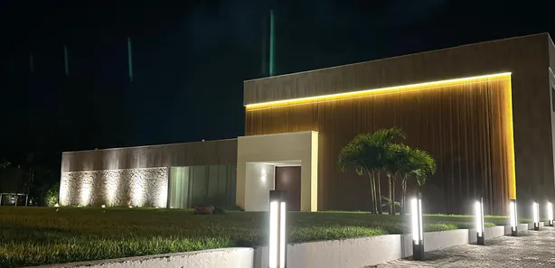 Casa de Condomínio com 8 Quartos à venda, 1200m² no Portão, Lauro de Freitas