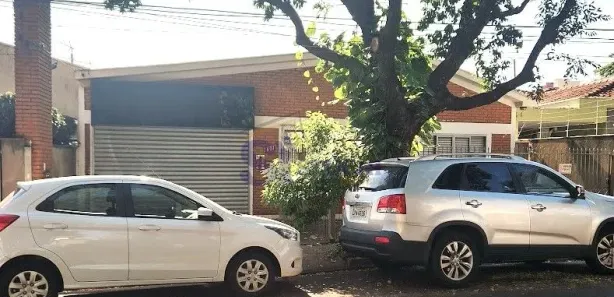 Loja / Salão / Ponto Comercial com 3 Quartos para venda ou aluguel, 220m² no Centro, Araraquara