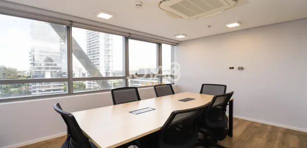Conjunto Comercial / Sala para alugar, 200m² no Seminário, Curitiba