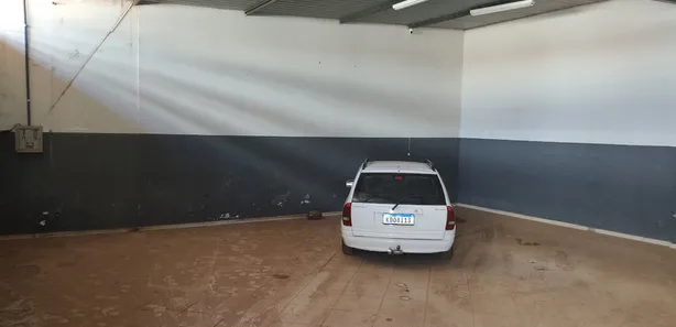Galpão / Depósito / Armazém com 2 Quartos à venda, 250m² no Setor Leste, Brasília