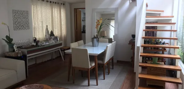 Casa de Condomínio com 2 Quartos à venda, 95m² no Fazenda Inglesa, Petrópolis