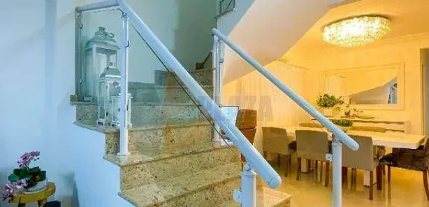 Casa com 3 Quartos à venda, 181m² no Tupi, Praia Grande