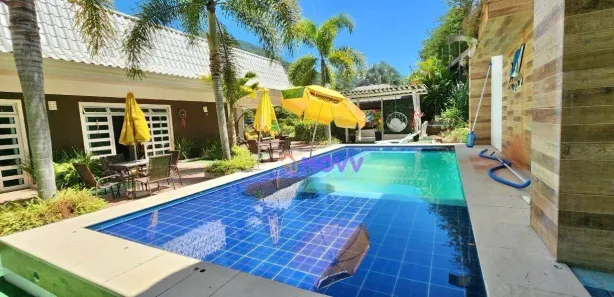 Fazenda / Sítio / Chácara com 5 Quartos à venda, 600m² no São José do Imbassaí, Maricá
