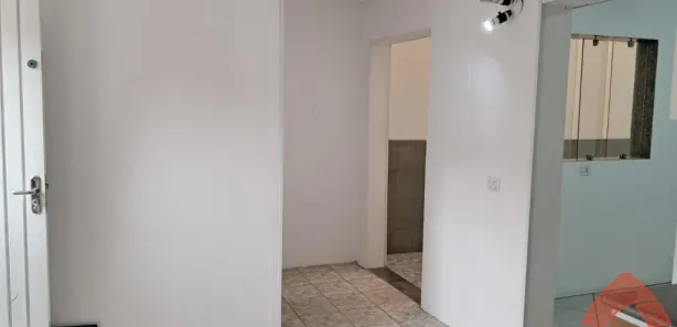 Casa Comercial com 2 Quartos para alugar, 90m² no Parque Santos Dumont, Taboão da Serra