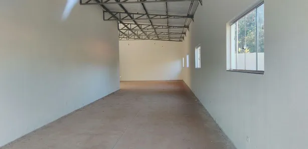Loja / Salão / Ponto Comercial à venda, 185m² no Centro, Pérola