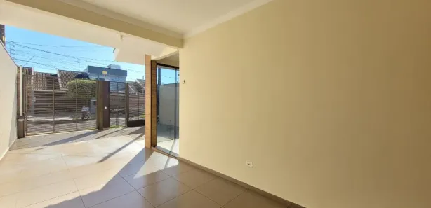 Casa com 3 Quartos para alugar, 104m² no Jardim Monte Rei, Maringá