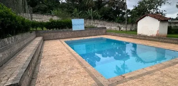 Fazenda / Sítio / Chácara com 6 Quartos à venda, 182m² no Ressaca, Itapecerica da Serra