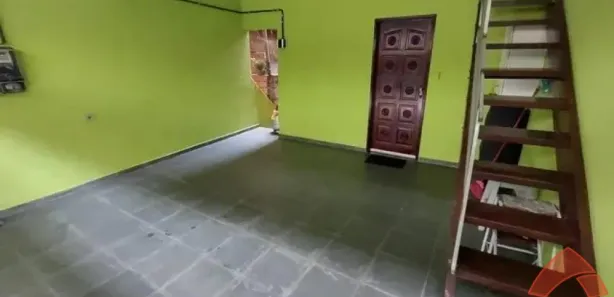 Sobrado com 4 Quartos à venda, 220m² no Jardim Comunitário, Taboão da Serra