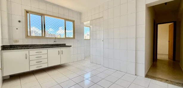 Apartamento com 3 Quartos para alugar, 130m² no Marapé, Santos
