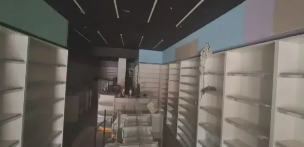 Loja / Salão / Ponto Comercial para alugar, 98m² no Centro, Nilópolis