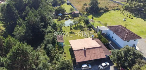 Fazenda / Sítio / Chácara com 3 Quartos à venda, 150m² no Granja das Acácias, Quatro Barras