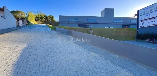 Galpão / Depósito / Armazém para alugar, 300m² no Do Salto, Blumenau
