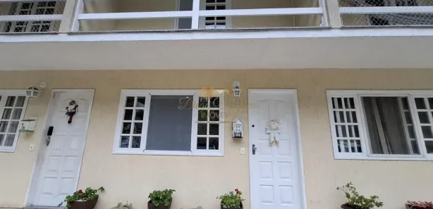 Casa de Condomínio com 2 Quartos à venda, 78m² no Várzea, Teresópolis