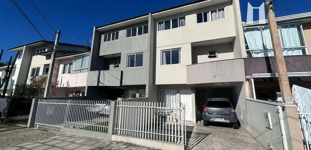 Sobrado com 4 Quartos à venda, 150m² no Vila Bancária, Campo Largo