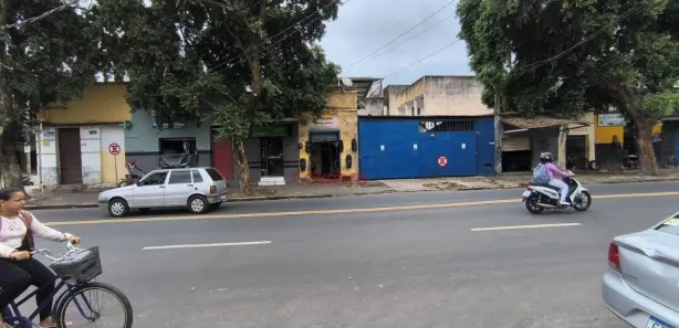 Loja / Salão / Ponto Comercial à venda, 492m² no Centro, Governador Valadares