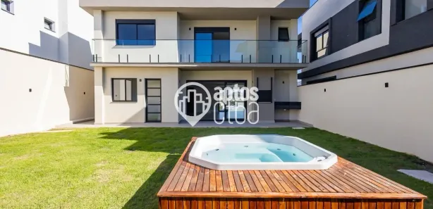 Casa de Condomínio com 3 Quartos à venda, 265m² no Tanguá, Almirante Tamandaré