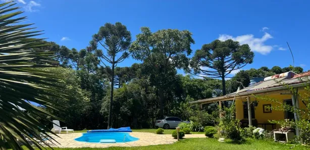 Fazenda / Sítio / Chácara com 2 Quartos à venda, 200m² no Cerne, Campina Grande do Sul