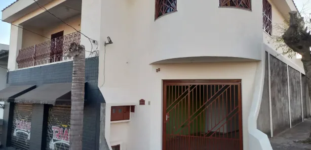 Casa com 3 Quartos para alugar, 110m² no Jardim Universo, Mogi das Cruzes