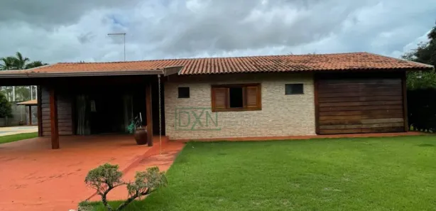 Fazenda / Sítio / Chácara com 3 Quartos à venda, 170m² no Chácara Santa Maria, Cambé