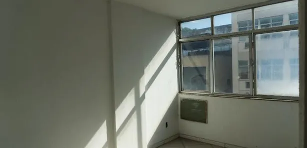 Apartamento com 1 Quarto para alugar, 40m² no Centro, São Gonçalo