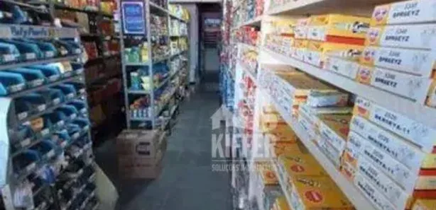 Loja / Salão / Ponto Comercial à venda, 240m² no Praia de Itaipuaçu (Itaipuaçu), Maricá