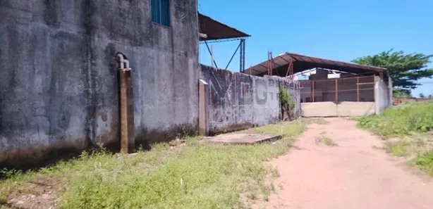 Galpão / Depósito / Armazém para alugar, 1000m² no Parque Guarus, Campos dos Goytacazes
