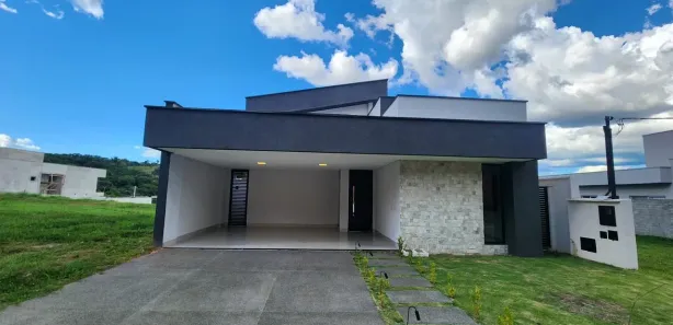 Casa de Condomínio com 3 Quartos à venda, 185m² no Jardins Nápoles, Senador Canedo