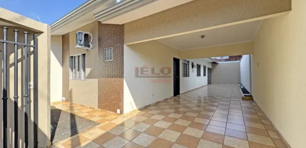 Casa com 2 Quartos para alugar, 96m² no Jardim São Francisco, Maringá