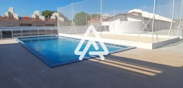 Casa com 2 Quartos para alugar, 52m² no Curicaca, Caucaia