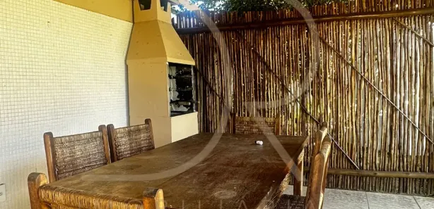 Casa de Condomínio com 4 Quartos para alugar, 250m² no , Porto Seguro