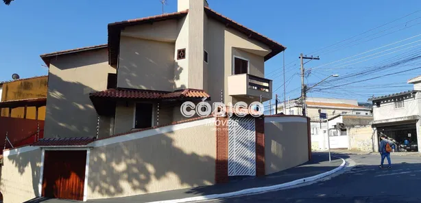 Sobrado com 3 Quartos à venda, 164m² no Jardim Vila Galvão, Guarulhos