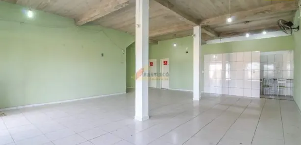 Loja / Salão / Ponto Comercial à venda, 240m² no Residencial Lagoa dos Mandarins, Divinópolis