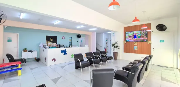Prédio Inteiro com 13 Quartos à venda, 600m² no Centro, Jacareí
