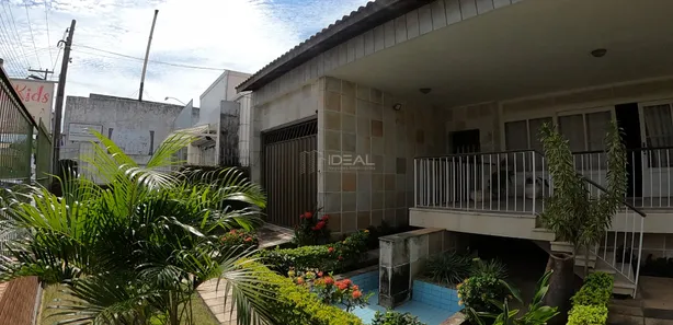 Casa Comercial com 4 Quartos à venda, 250m² no Centro, Campos dos Goytacazes