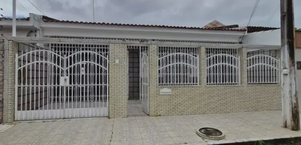 Casa com 3 Quartos à venda, 160m² no Farolândia, Aracaju