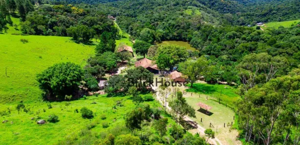 Fazenda / Sítio / Chácara à venda, 2600m² no Recanto dos Eucaliptos, Mairinque