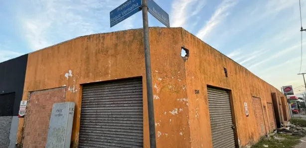 Terreno / Lote / Condomínio à venda, 850m² no Dom Pedro II, Paranaguá