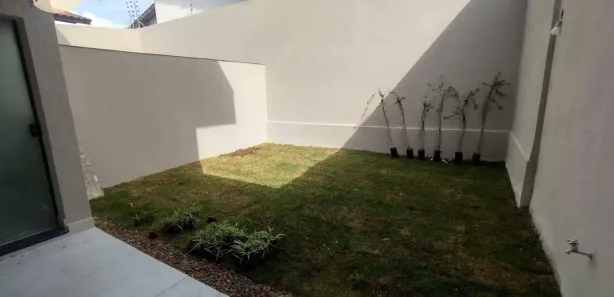 Sobrado com 3 Quartos para venda ou aluguel, 165m² no Indaiá, Bertioga