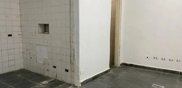 Prédio Inteiro à venda, 161m² no Centro, São Vicente