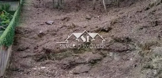 Terreno / Lote / Condomínio à venda, 470m² no Quitandinha, Petrópolis