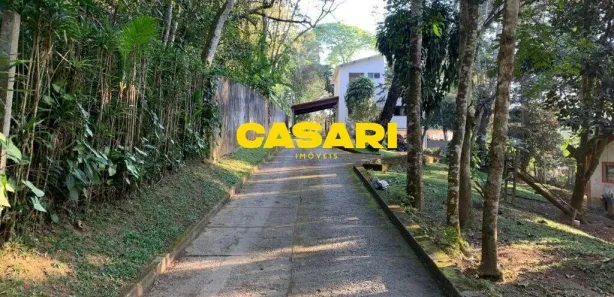 Fazenda / Sítio / Chácara com 3 Quartos à venda, 270m² no Dos Finco, São Bernardo do Campo
