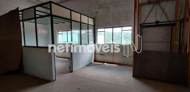Galpão / Depósito / Armazém à venda, 600m² no Monte Verde, Ribeirão das Neves