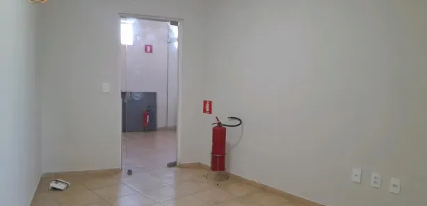Conjunto Comercial / Sala para alugar, 35m² no Jardim Berlim, Jaguariúna